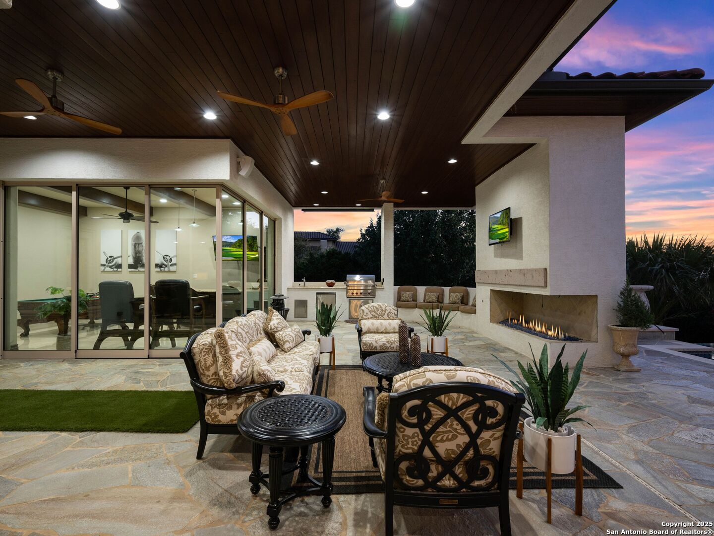 131 Champions Bend San Antonio TX 78258