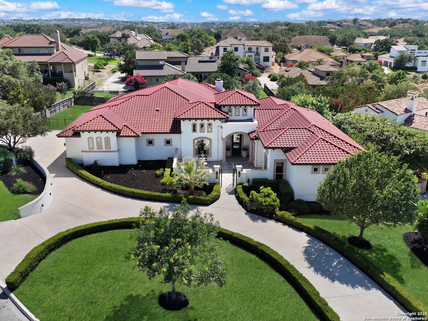 131 Champions Bend San Antonio TX 78258