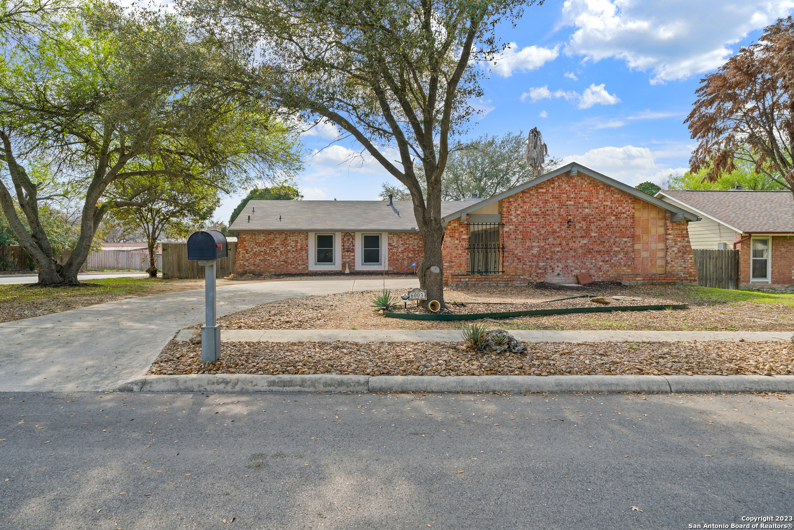 6003 Patrick Henry Street San Antonio TX 78233