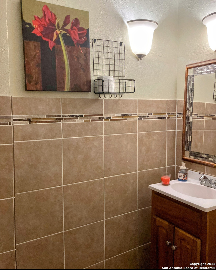 724 Holmgreen San Antonio TX 78220