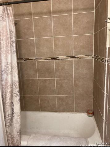 724 Holmgreen San Antonio TX 78220