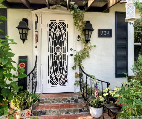724 Holmgreen San Antonio TX 78220