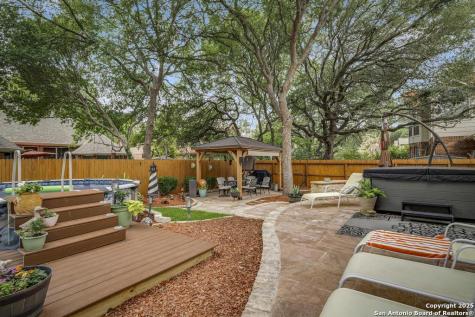 478 Roseman Bridge Schertz TX 78154