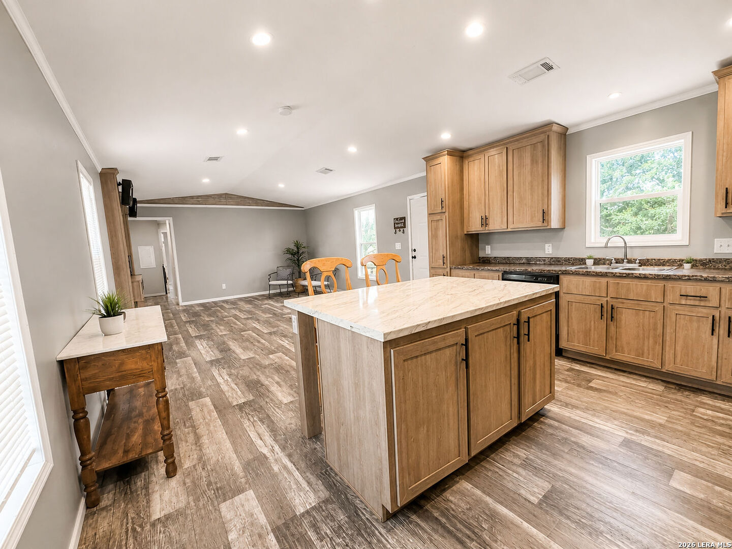 1685 County Road 5715 Natalia TX 78059