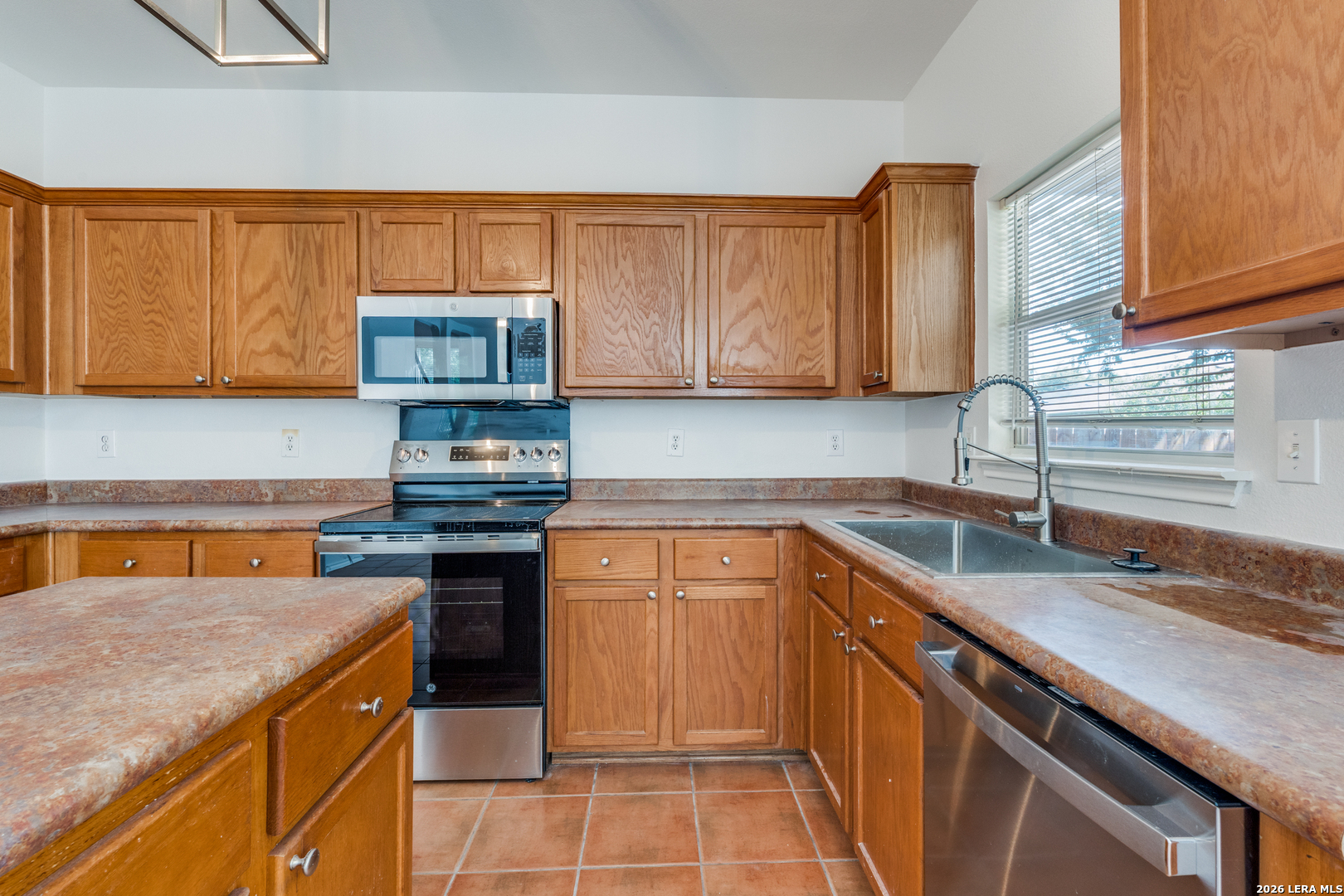 17147 Granger Patch San Antonio TX 78247