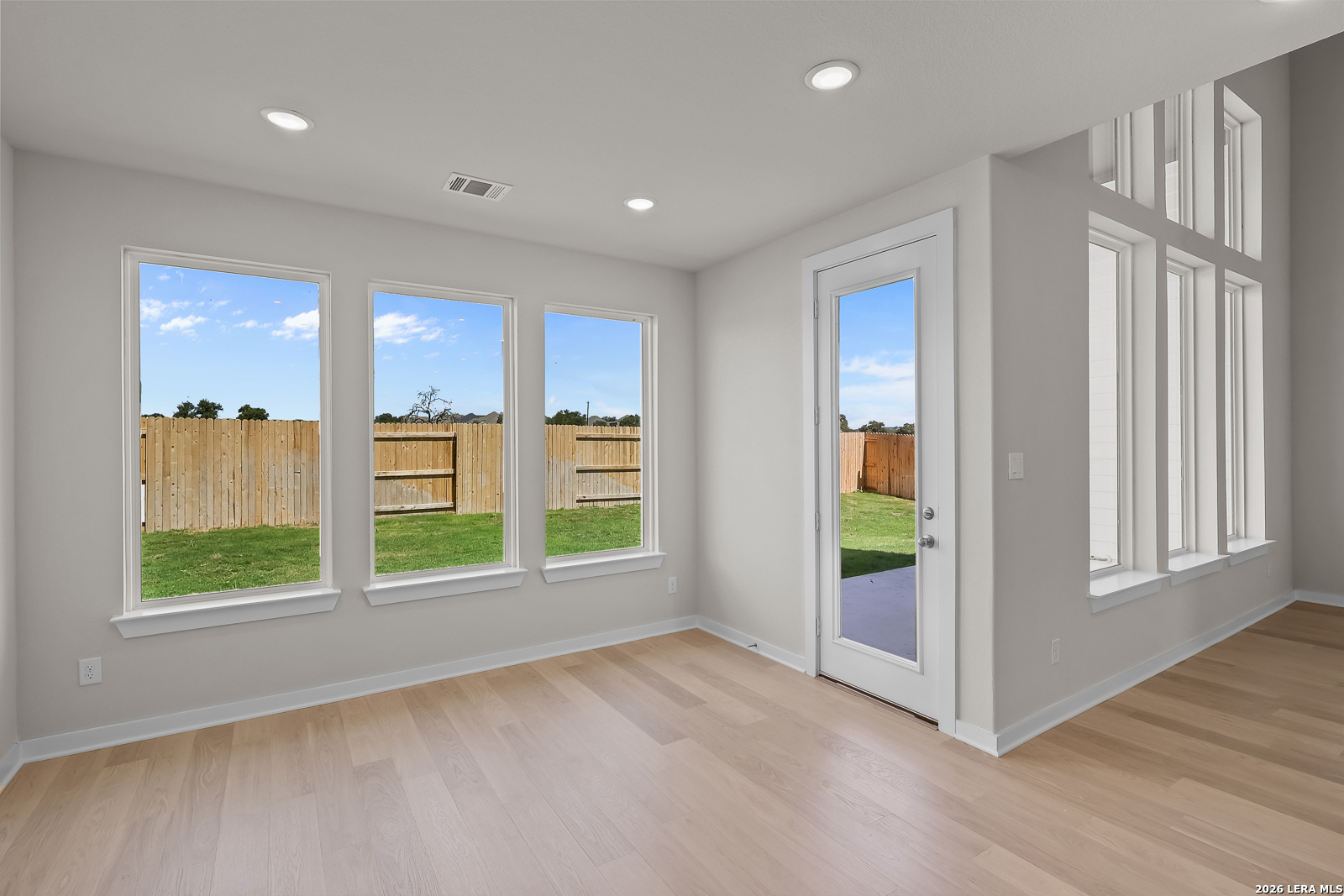 520 Paramus Park Cibolo TX 78108