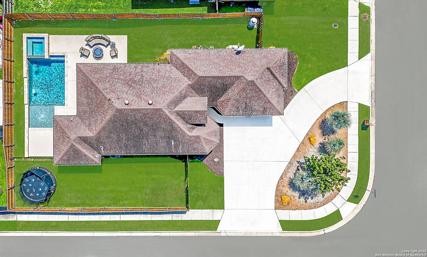 1352 Lauren Street New Braunfels TX 78130