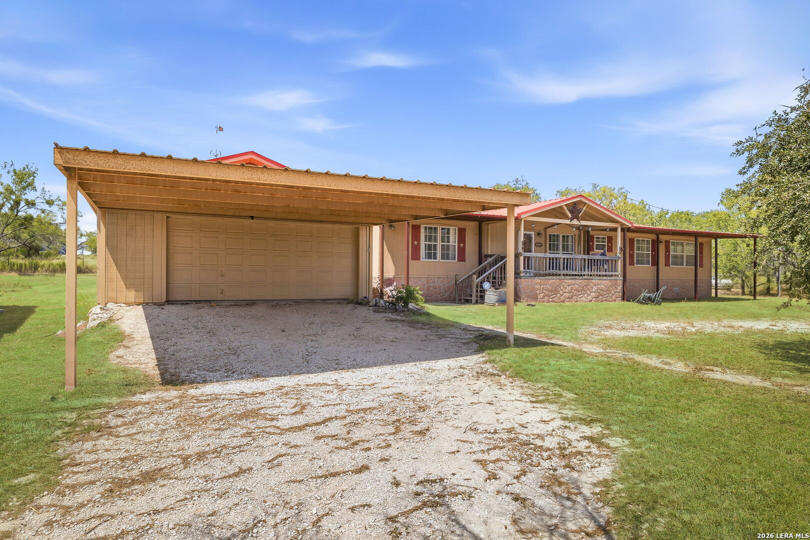 994 Quail Run Lytle TX 78052