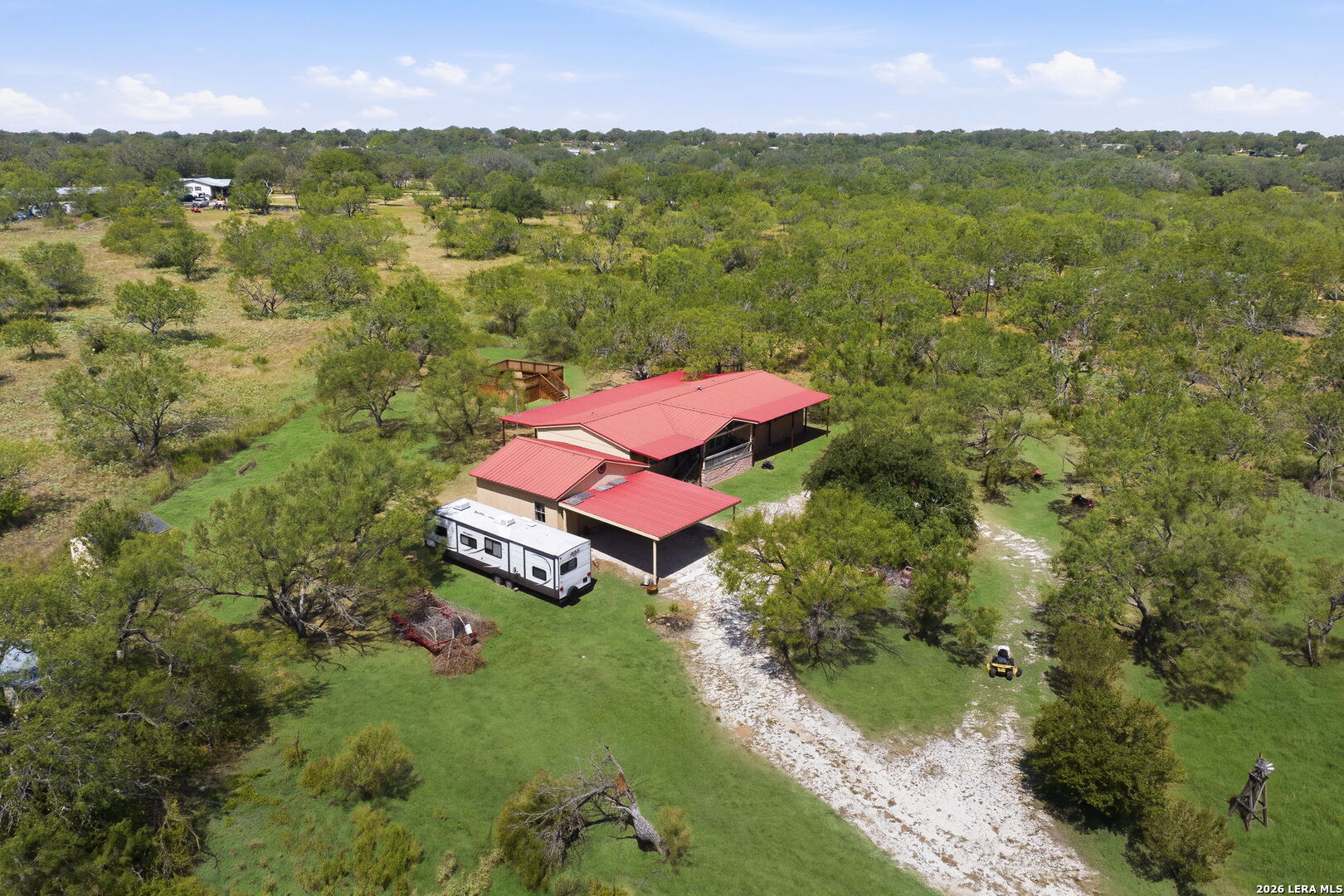 994 Quail Run Lytle TX 78052