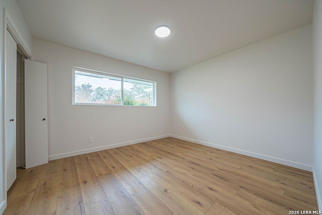 355 Donella Hollywood Park TX 78232