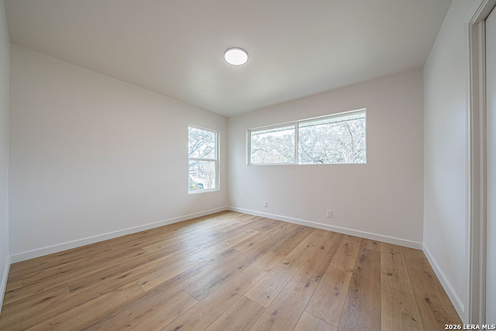 355 Donella Hollywood Park TX 78232