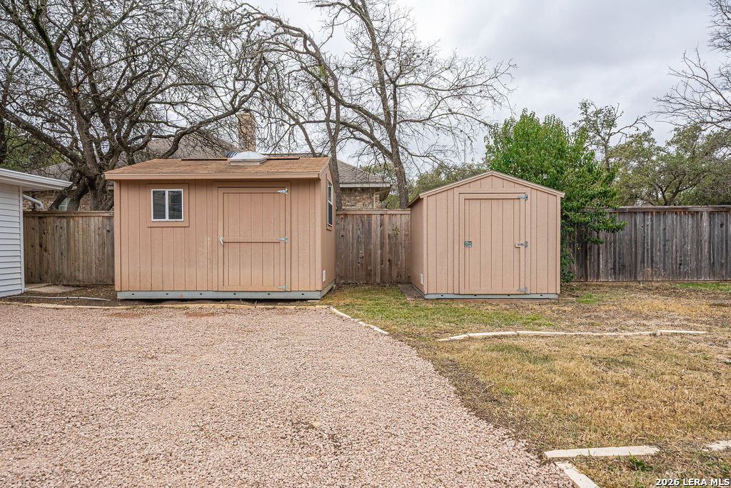 355 Donella Hollywood Park TX 78232