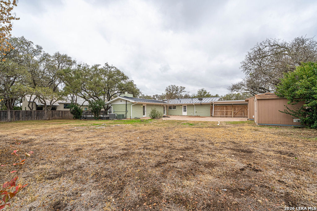 355 Donella Hollywood Park TX 78232