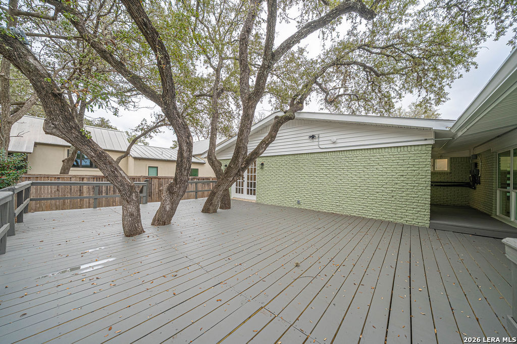 355 Donella Hollywood Park TX 78232