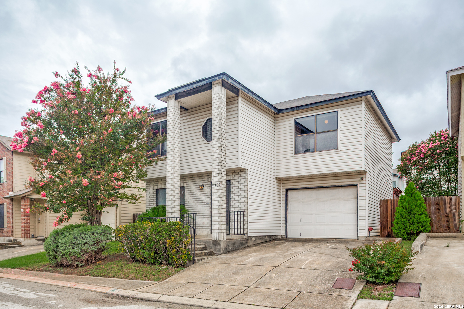 9307 Mountain Field San Antonio TX 78240