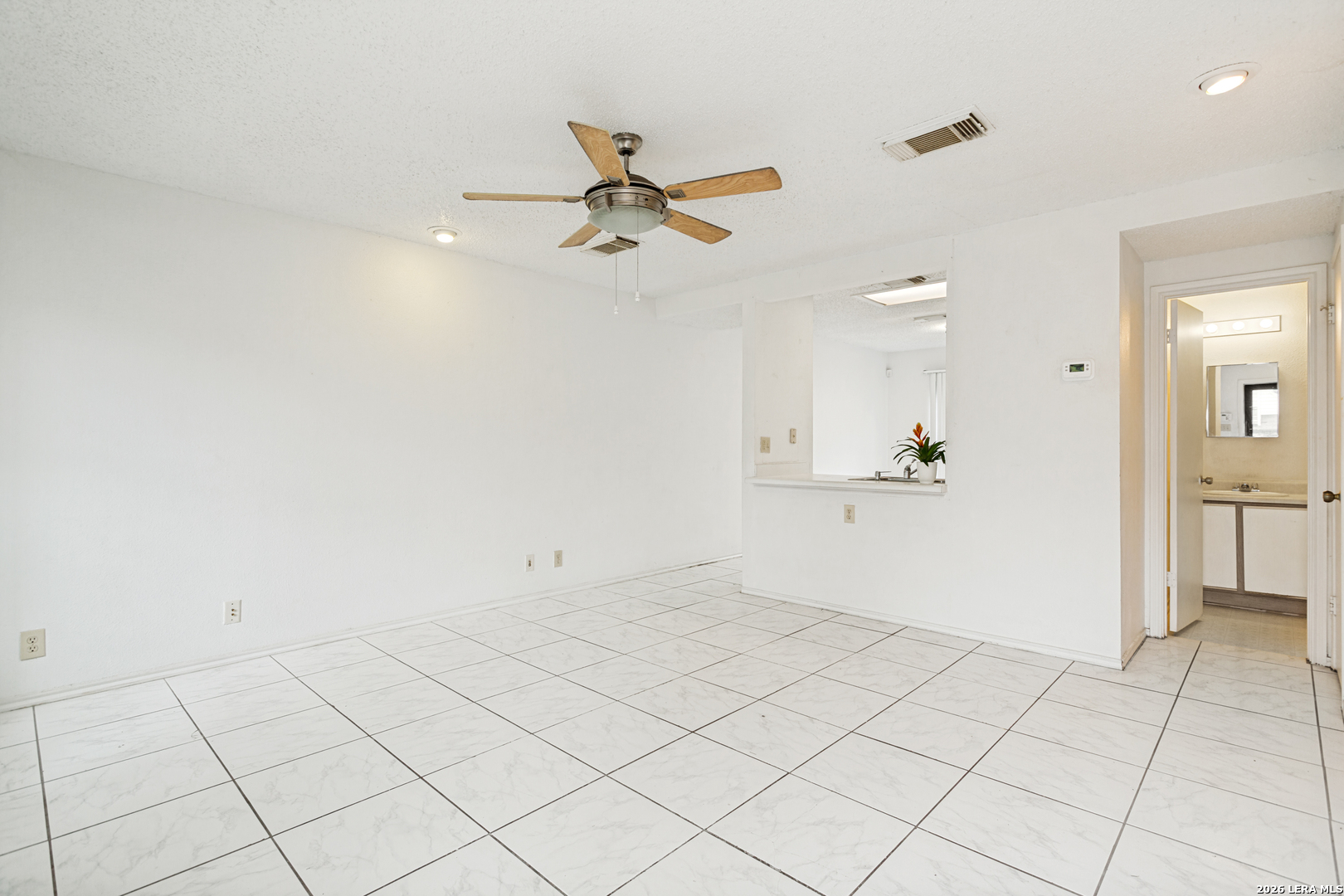 9307 Mountain Field San Antonio TX 78240