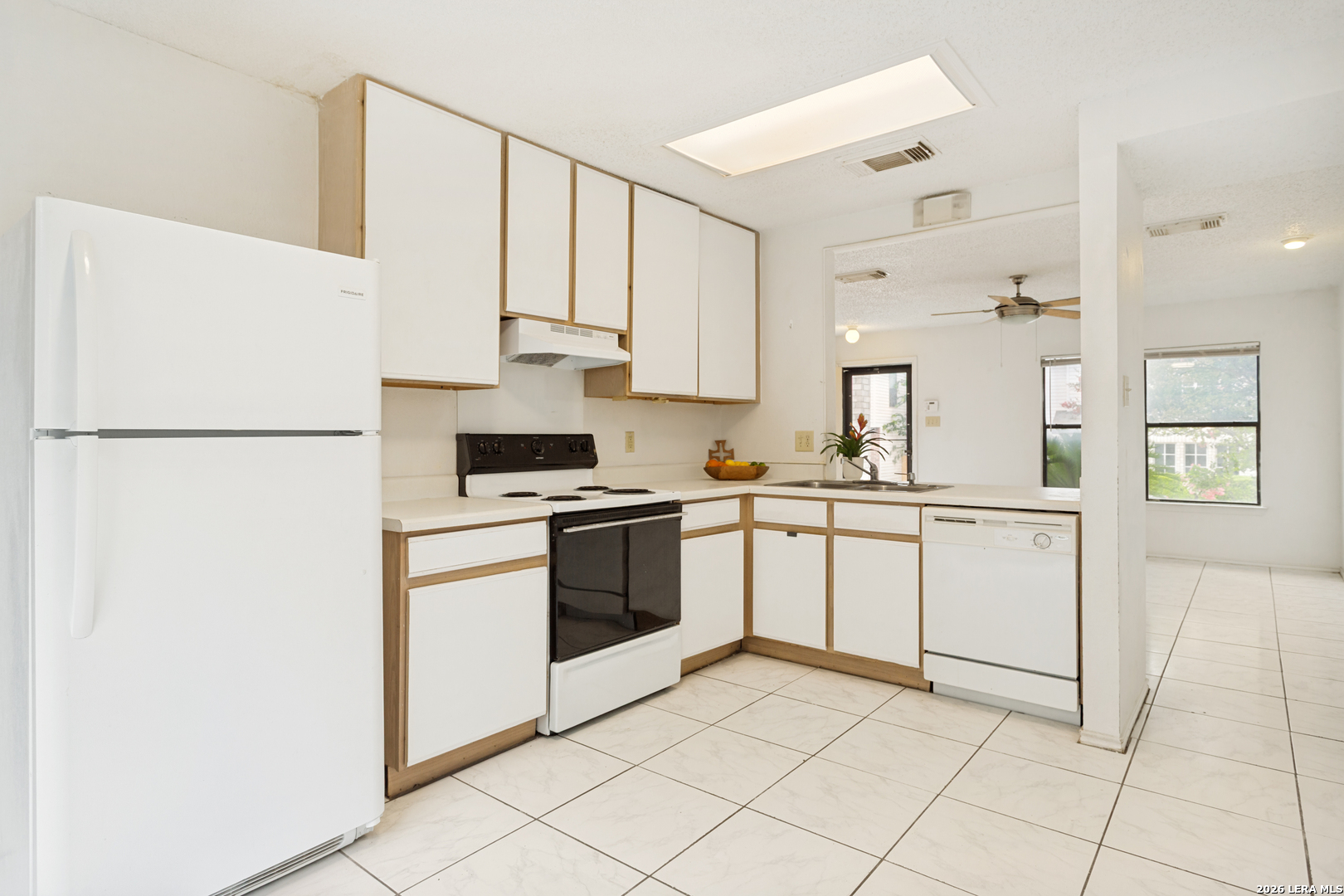 9307 Mountain Field San Antonio TX 78240