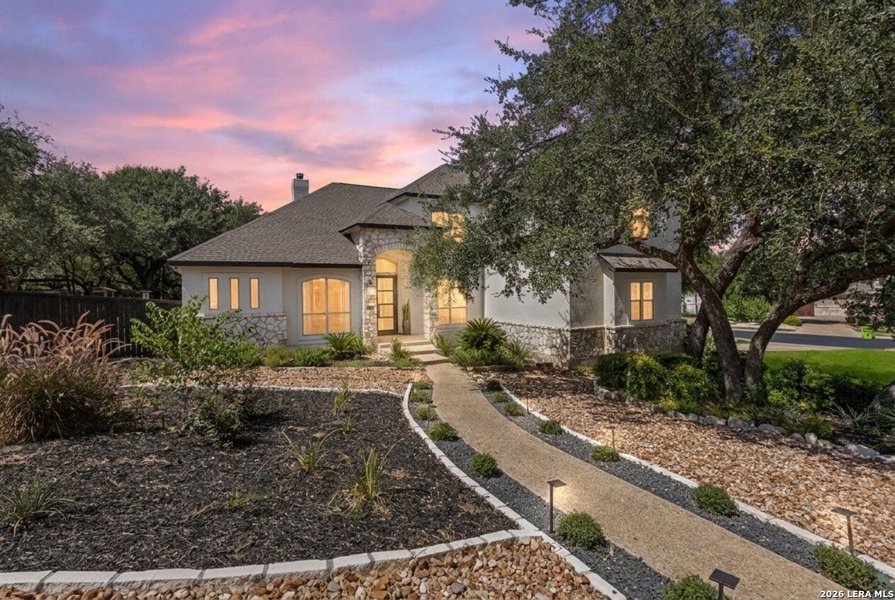 203 Cavayo Trail Helotes TX 78023