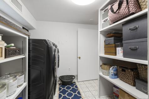 330 Rockhill San Antonio TX 78209
