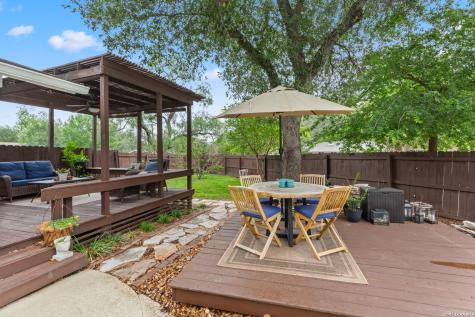330 Rockhill San Antonio TX 78209