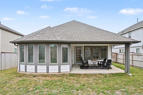 4964 Park Manor Marion TX 78124