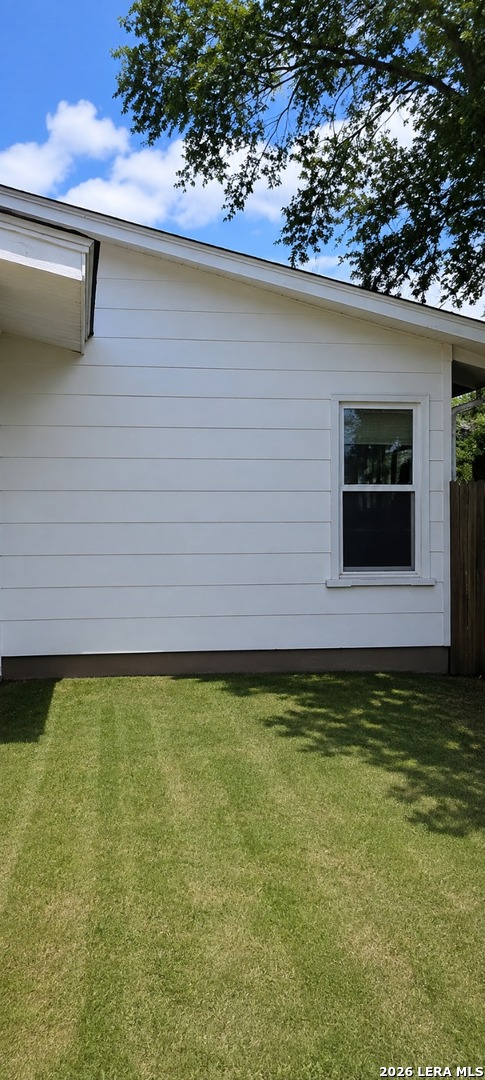 1711 S Tyler Beeville TX 78102