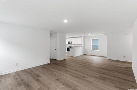 942 Bluegrass Point New Braunfels TX 78130