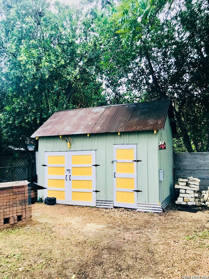 339 N Washington Avenue New Braunfels TX 78130