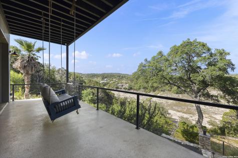 1016 Blue Bill Cove Lakehills TX 78063