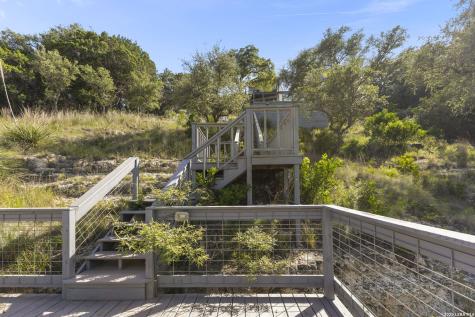 1016 Blue Bill Cove Lakehills TX 78063