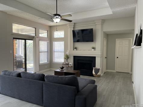 9828 Logans Ridge Drive Converse TX 78109