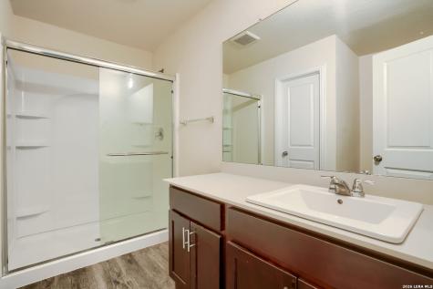 1602 Sunset Street Seguin TX 78155