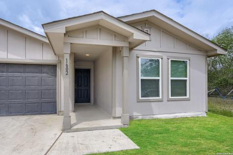 1602 Sunset Street Seguin TX 78155
