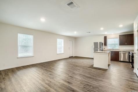 1602 Sunset Street Seguin TX 78155