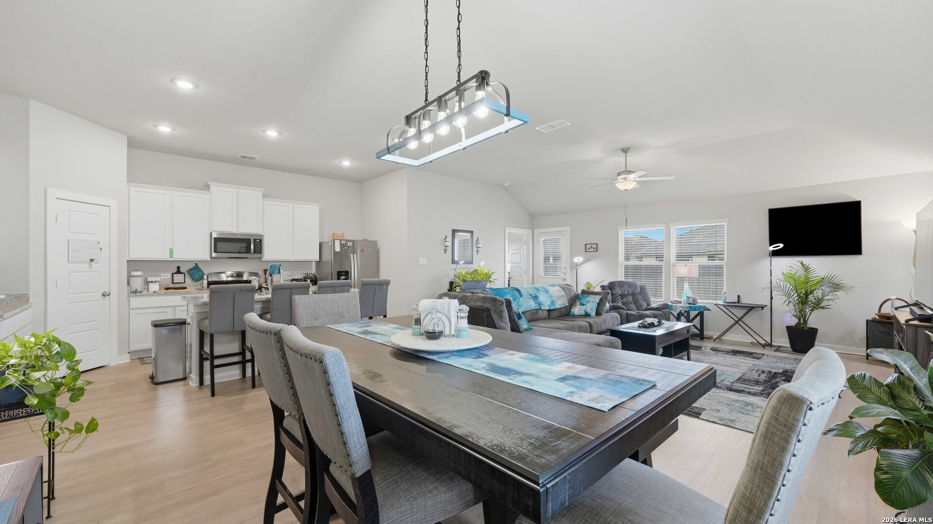 10738 Francisco Way Converse TX 78109