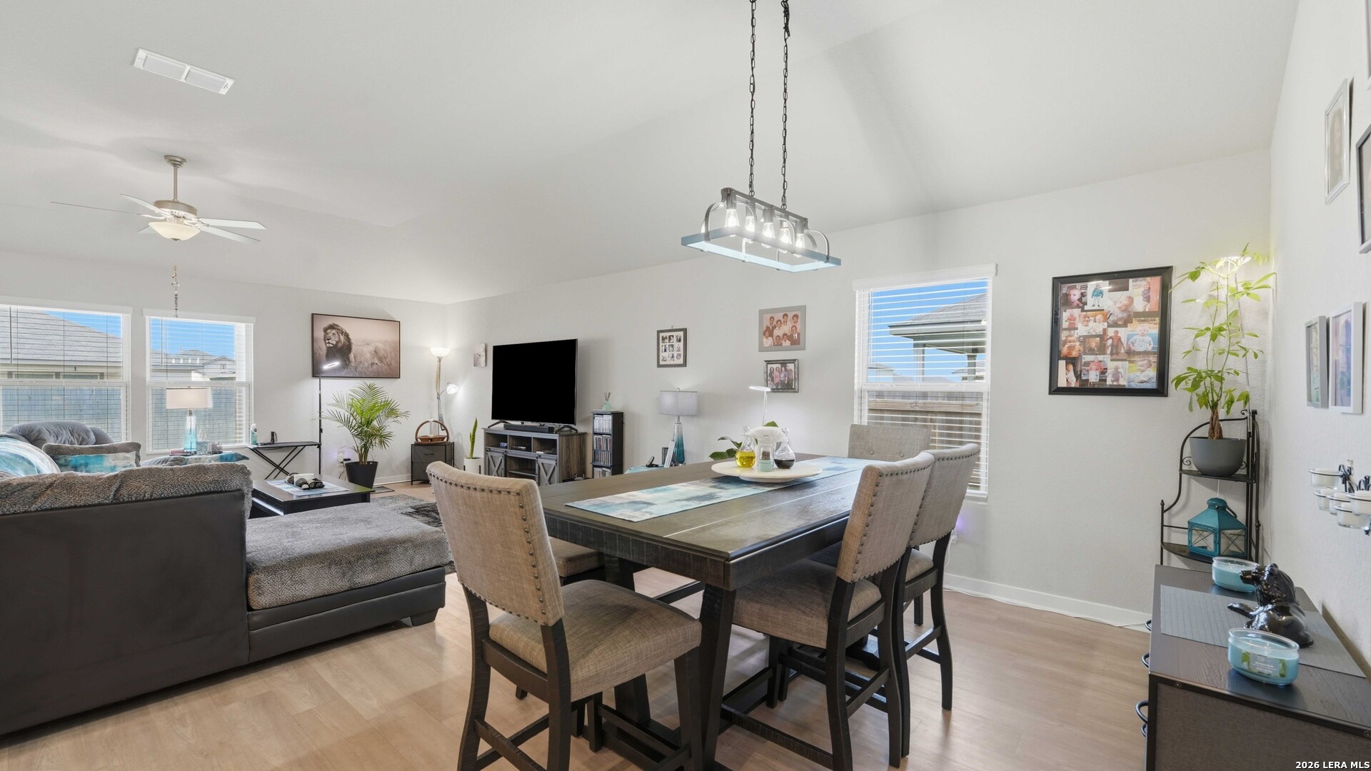 10738 Francisco Way Converse TX 78109