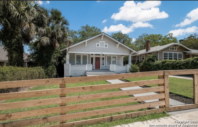 621 Hays San Antonio TX 78202
