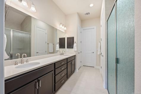 1583 Worsham Pass San Antonio TX 78260