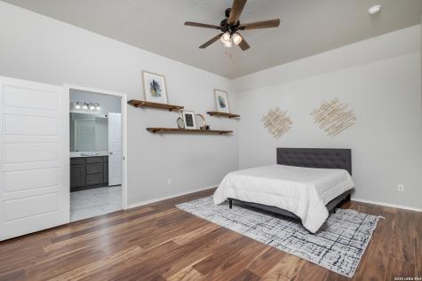 14703 Running Wolf San Antonio TX 78245
