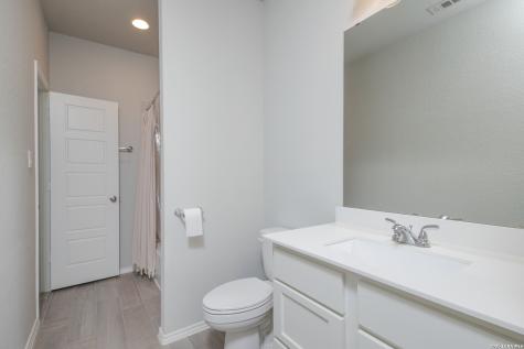 14703 Running Wolf San Antonio TX 78245