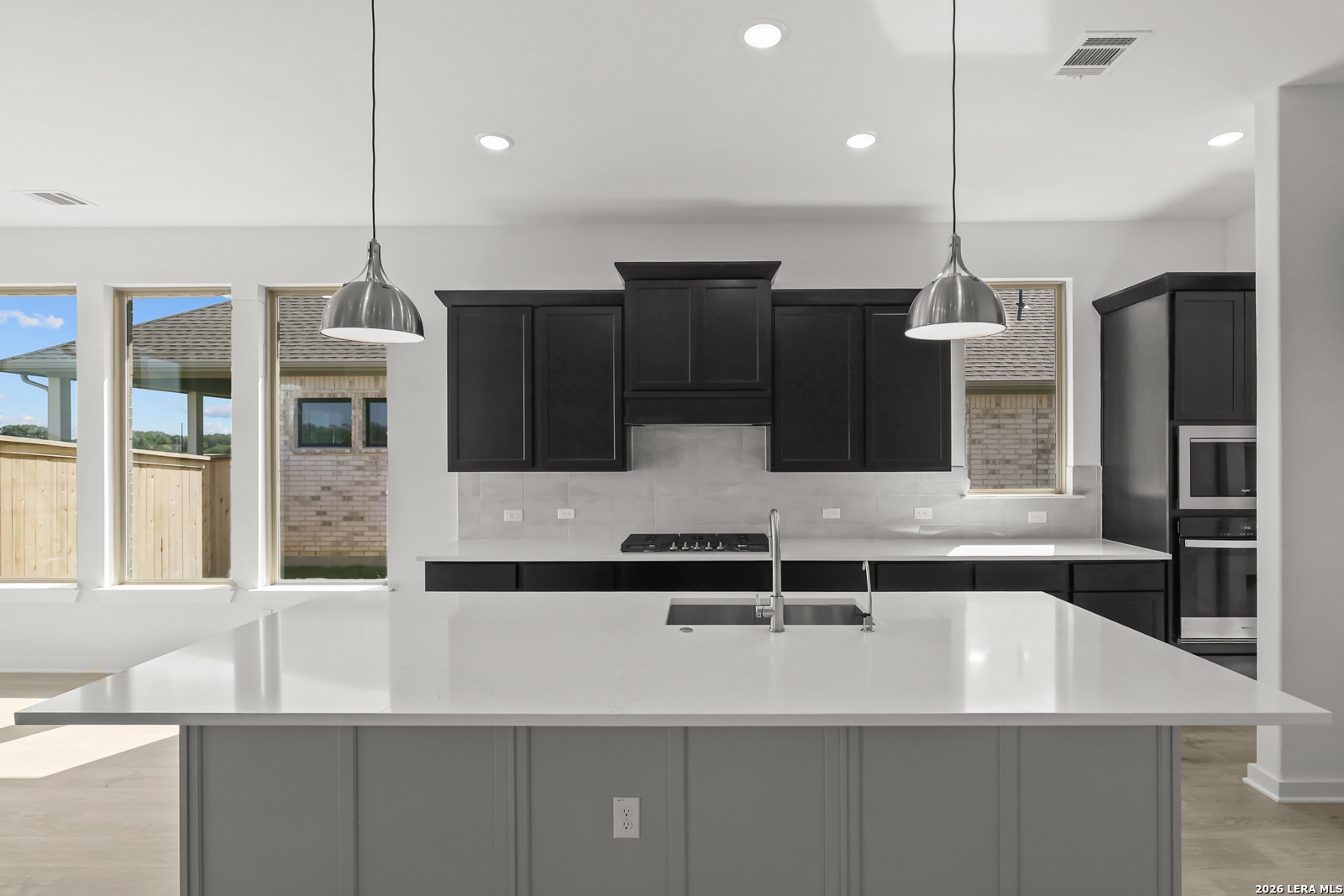 540 Paramus Park Cibolo TX 78108