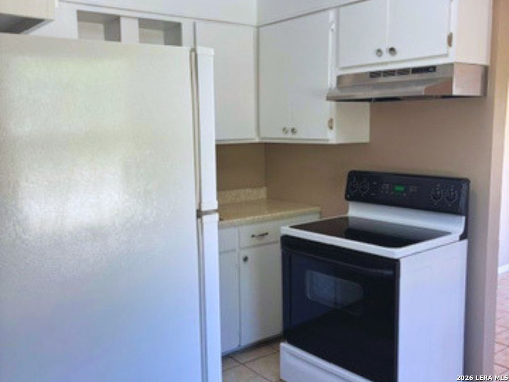 1014 E San Antonio Pearsall TX 78061