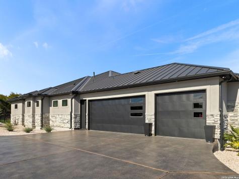 1709 Paradise Parkway Canyon Lake TX 78133