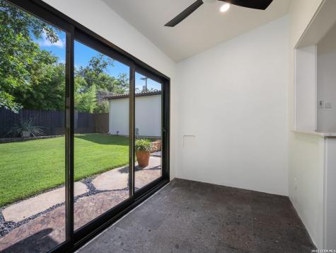 530 Geneseo Road San Antonio TX 78209