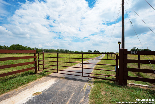 5834 S Foster Road San Antonio TX 78222