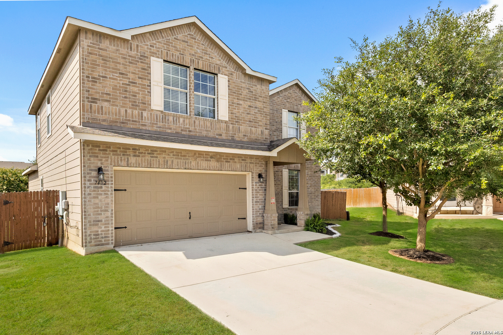 7402 Derby Vista Selma TX 78154