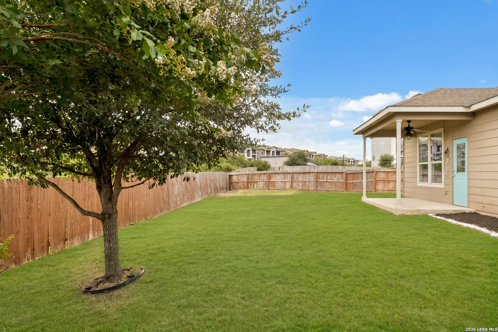 7402 Derby Vista Selma TX 78154