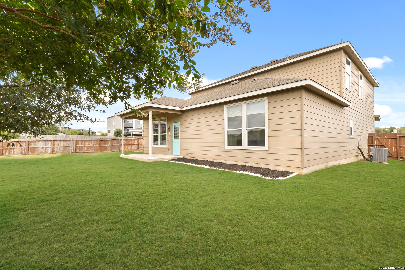 7402 Derby Vista Selma TX 78154