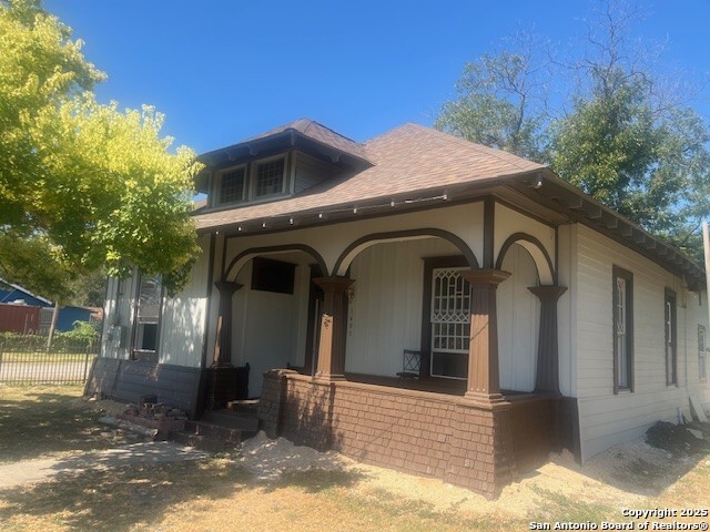 1401 N Trinity San Antonio TX 78207