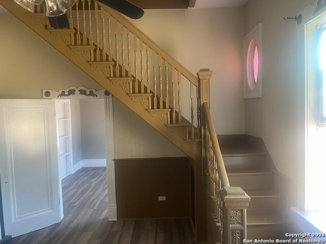 1401 N Trinity San Antonio TX 78207